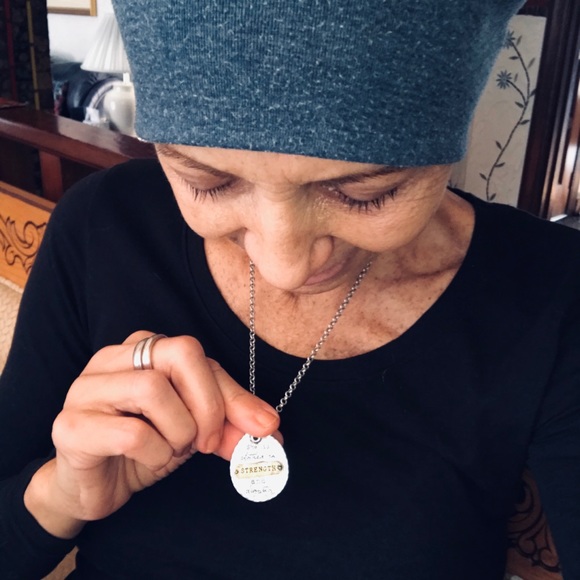 Meet your Posher, Monica - Picture 3 of 12